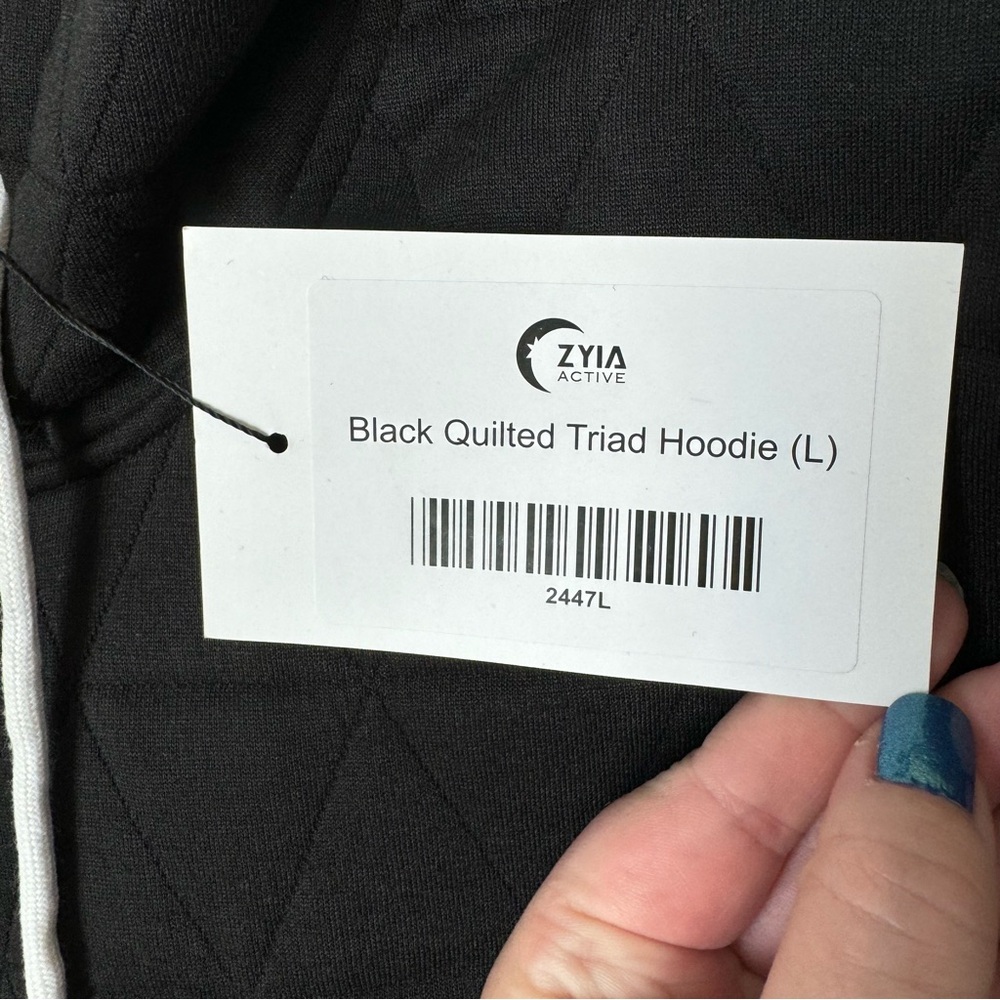 NWT ZYIA Black Quilted Triad Hoodie Size Large Athleisure Fall Autumn Comfort - Picture 14 of 14